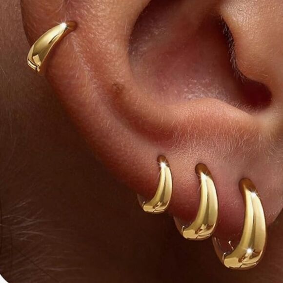 Good earring bundle - Picture 1 of 1